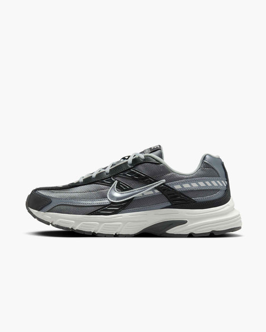 Nike Initiator