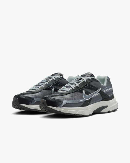 Nike Initiator
