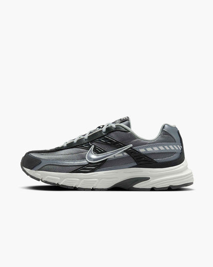 Nike Initiator