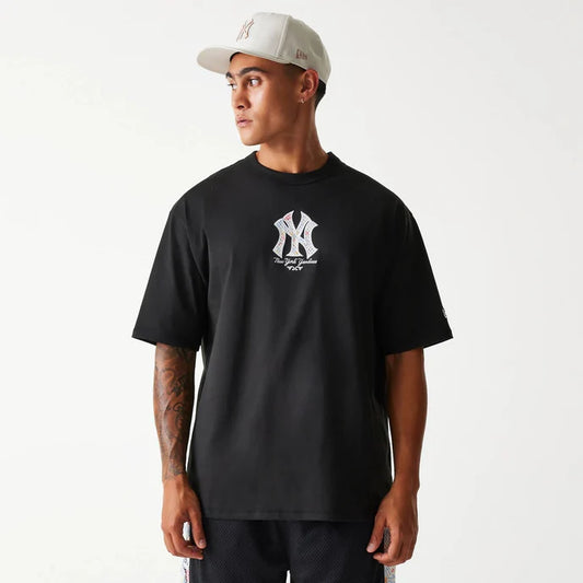 New Era New York Yankees MLB Infill Oversized T-Shirt