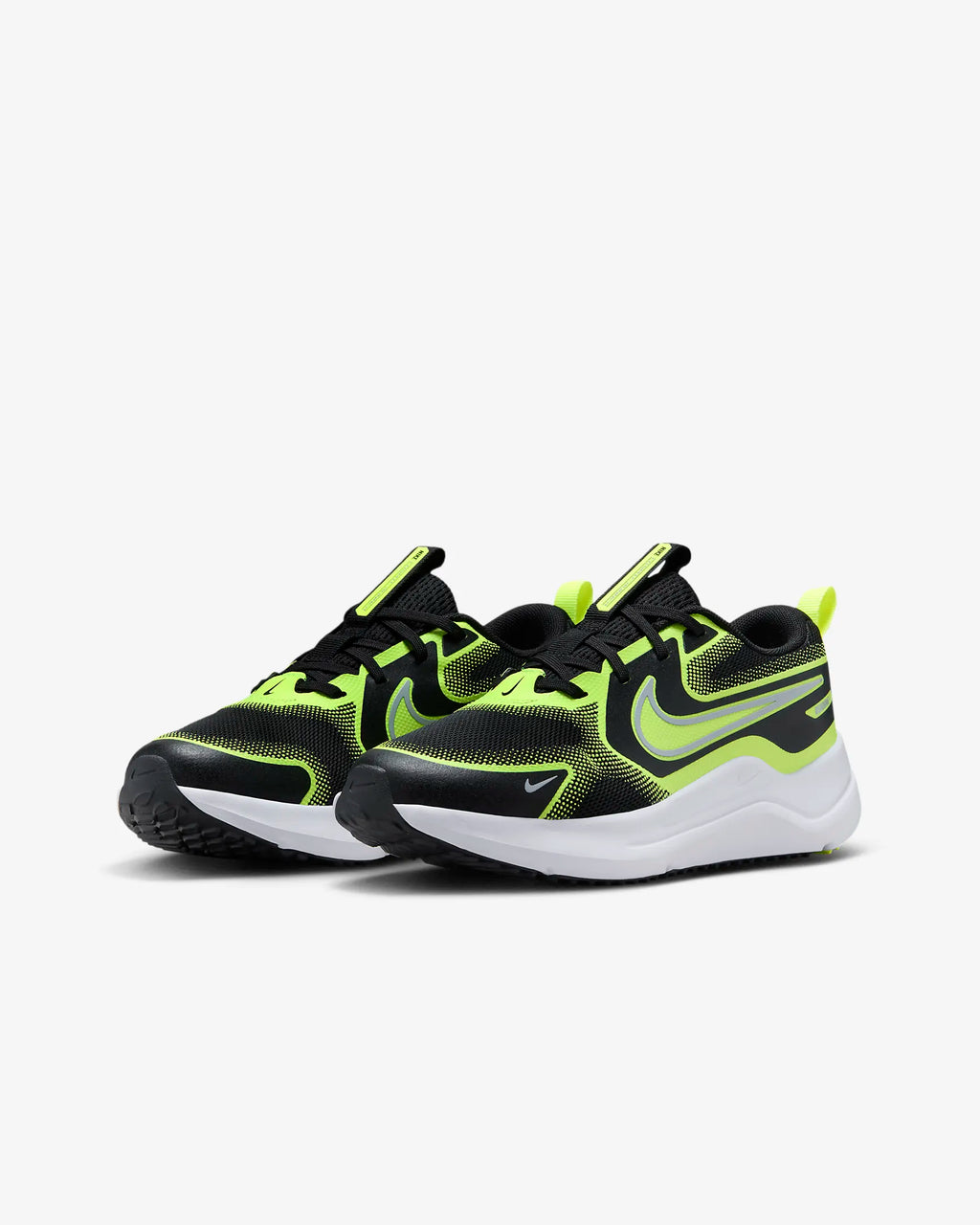 Nike Cosmic Runner