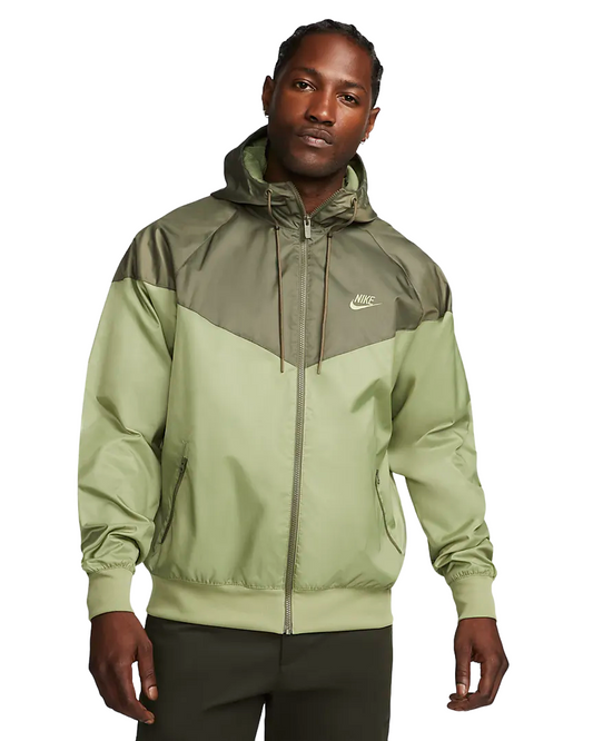 NIKE WIND JACKET