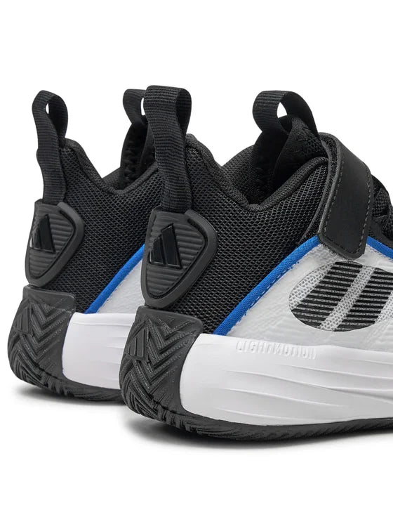 ADIDAS Ownthegame 3.0